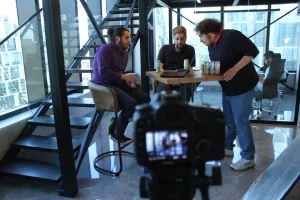 Read more about the article The Art of Film Editing: Tips for Crafting a Cohesive Story